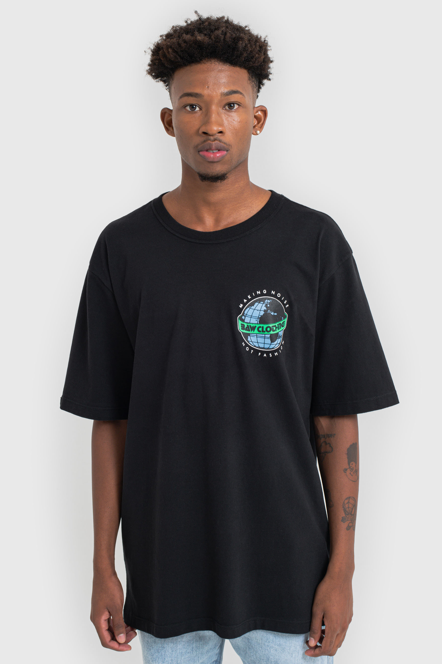 Camiseta Globe