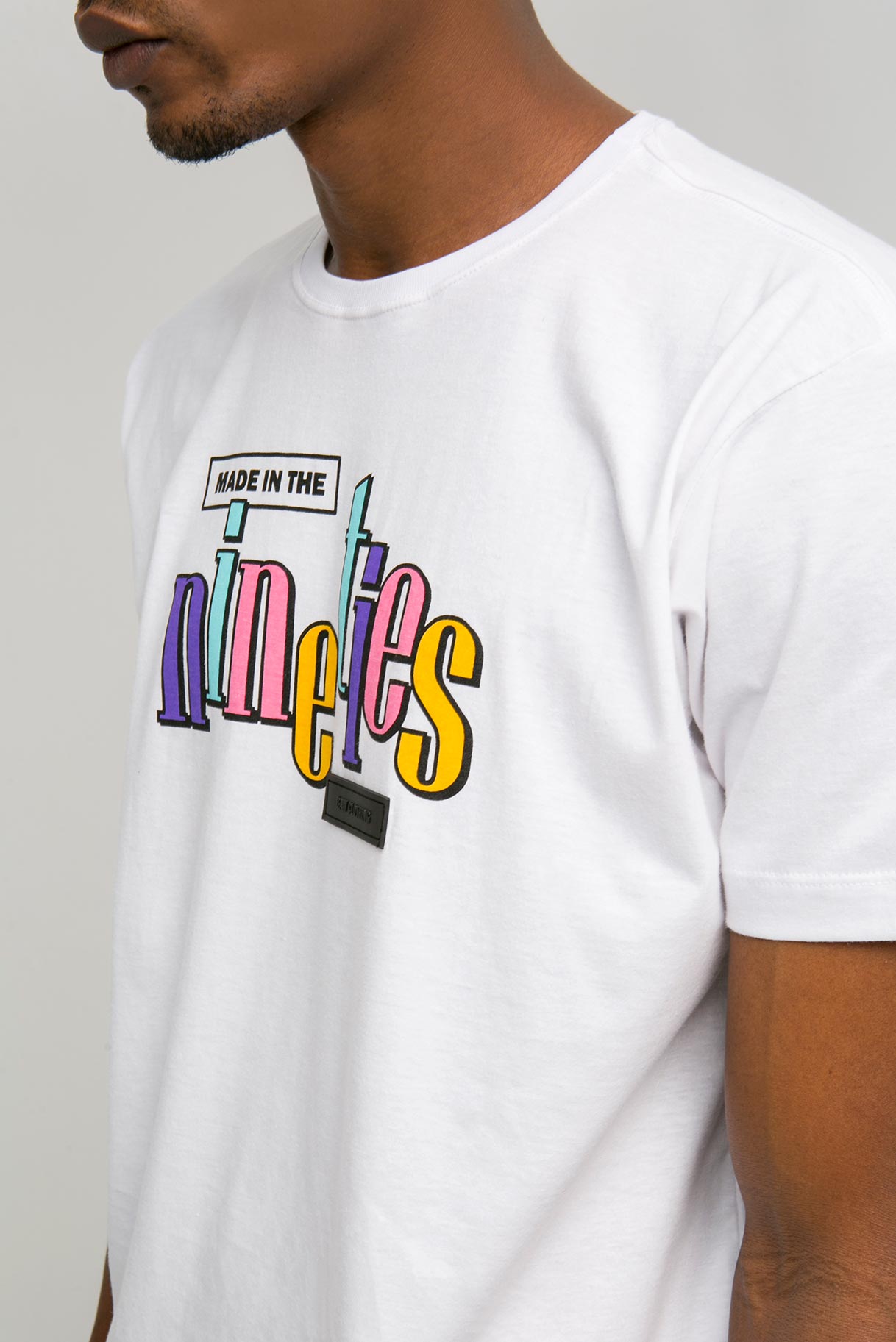 CAMISETA NINETIES