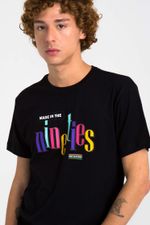 Camiseta-Nineties-Preto-P-02