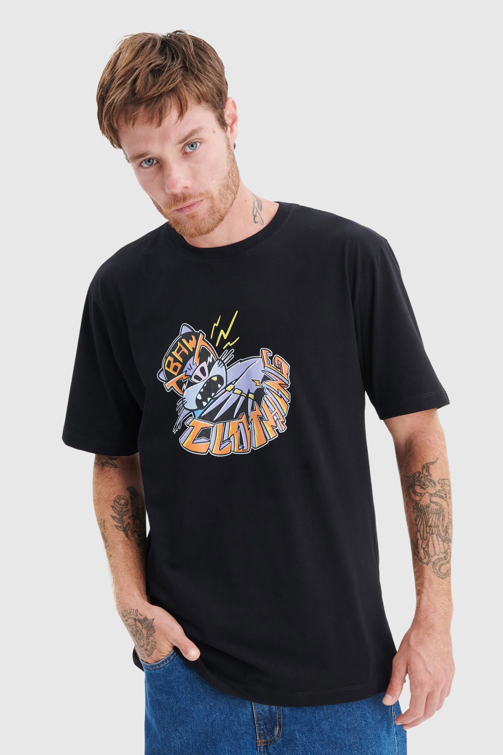 Camiseta Regular Baw Gato Rapper