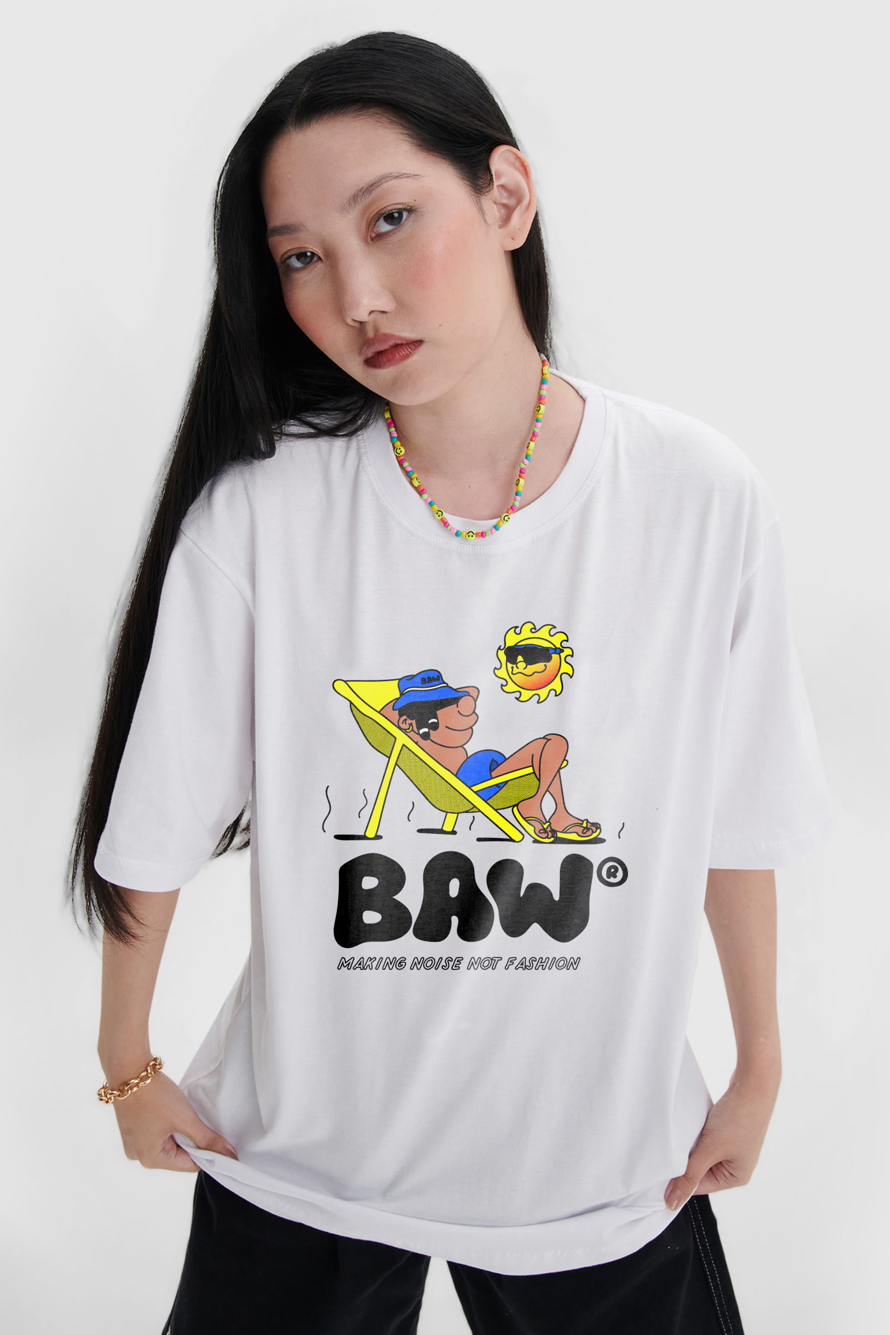 Camiseta Regular Baw Bawleque Ferias