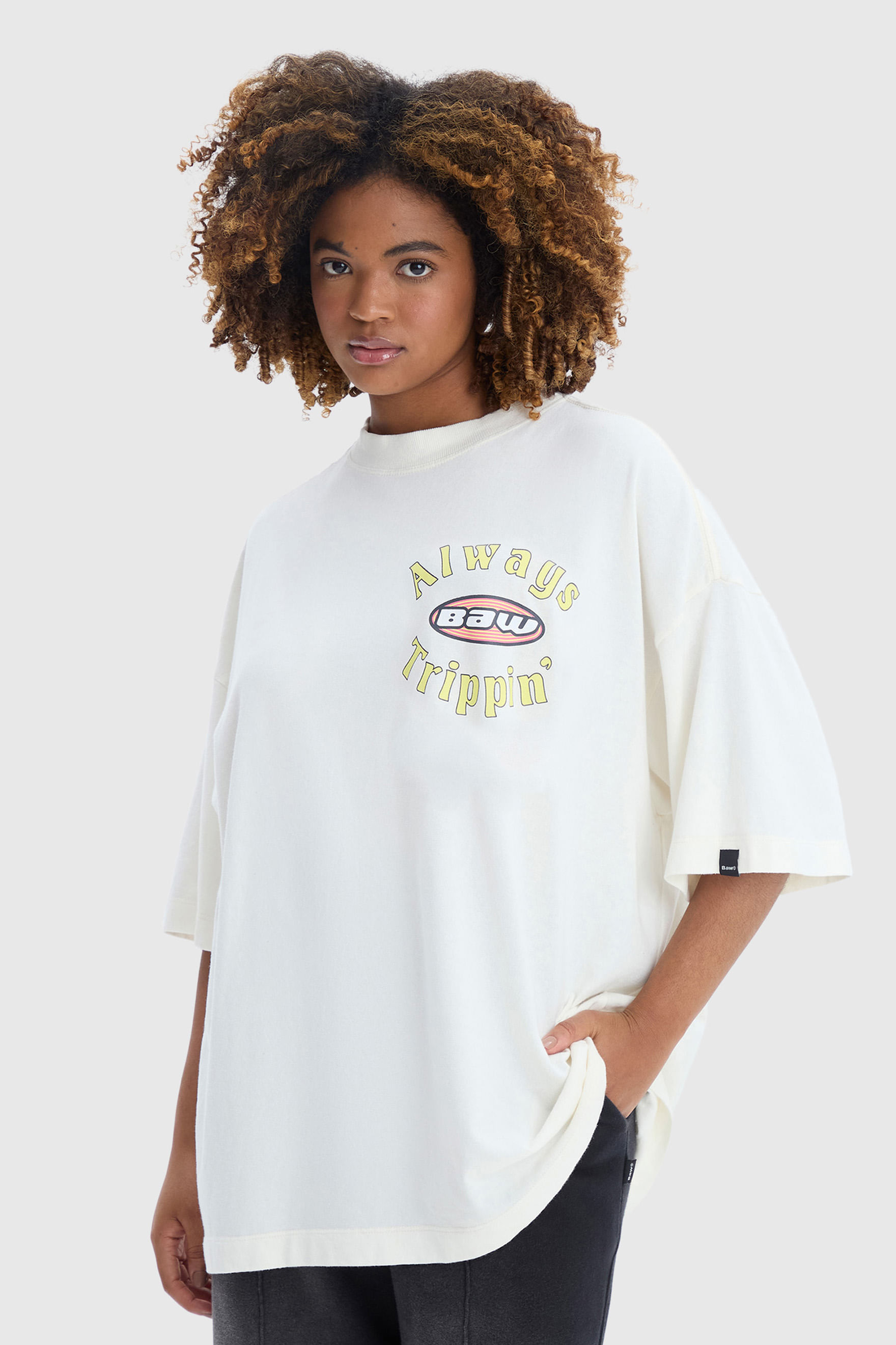 CAMISETA OVERSIZED ALWAYS TRIPPIN