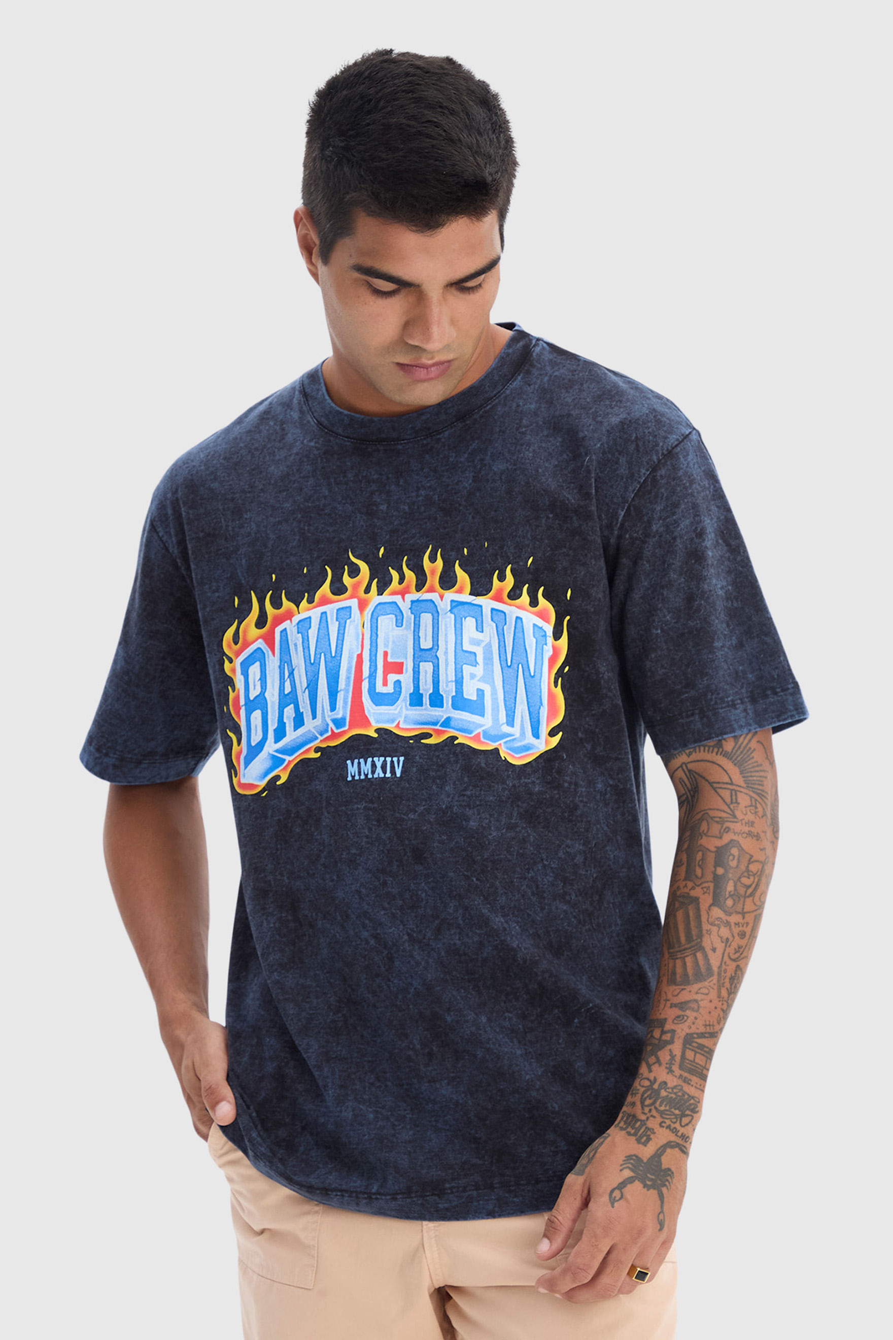 CAMISETA REGULAR BAW CREW FIRE