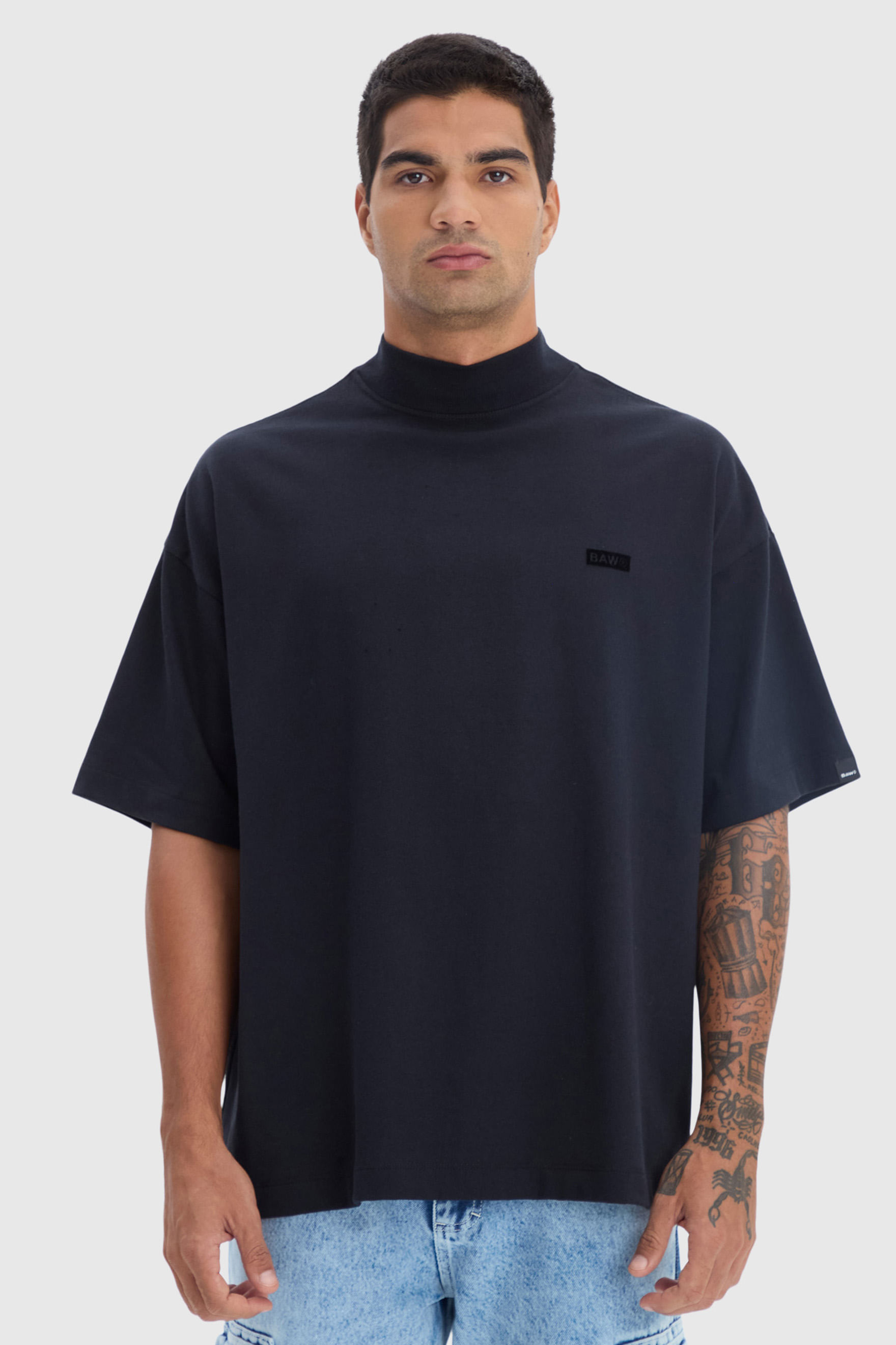 CAMISETA OVERSIZED BASIC BAW