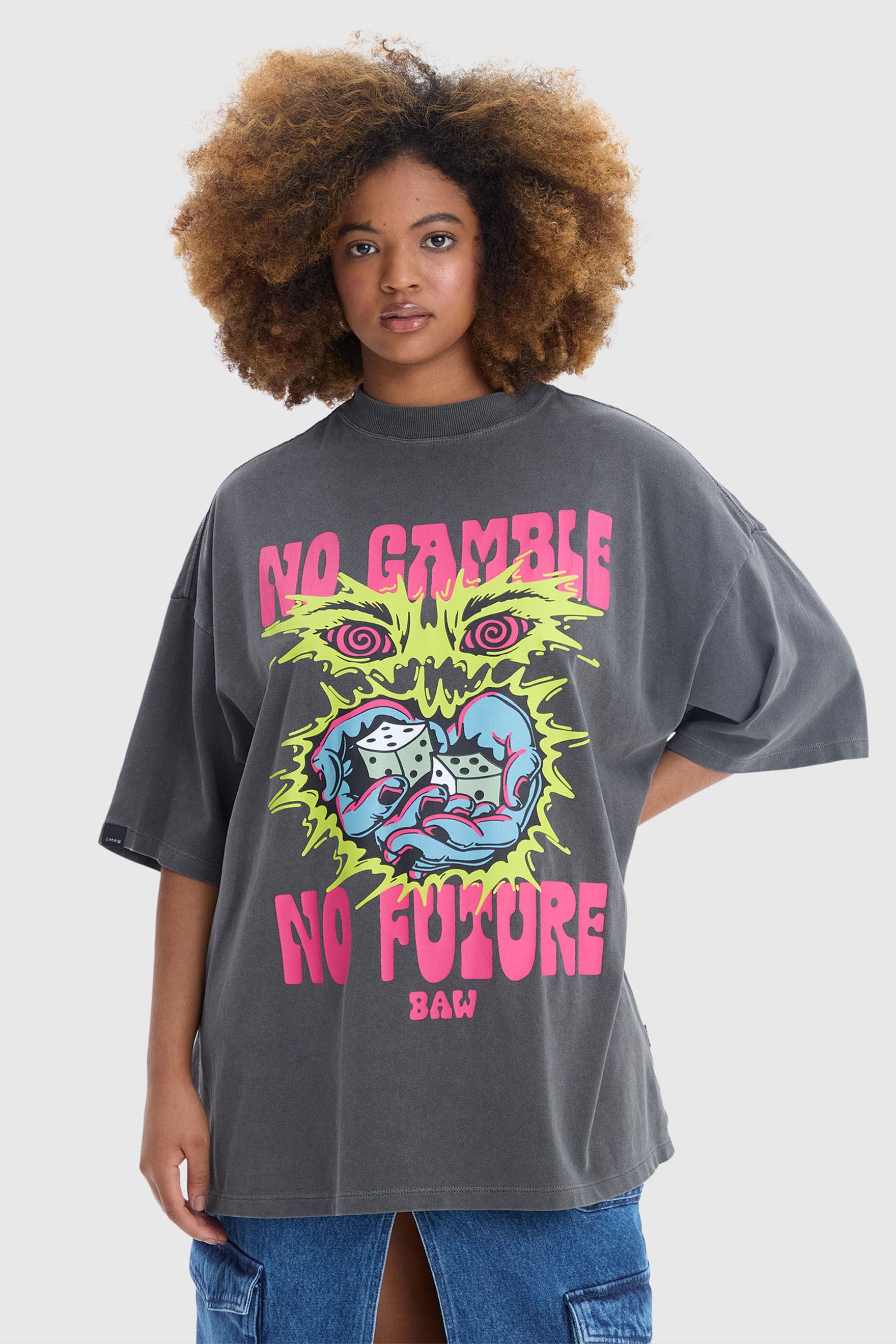 CAMISETA OVERSIZED NO GAMBLE NO FUTURE